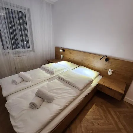 Wakacyjna 5/2 شقة